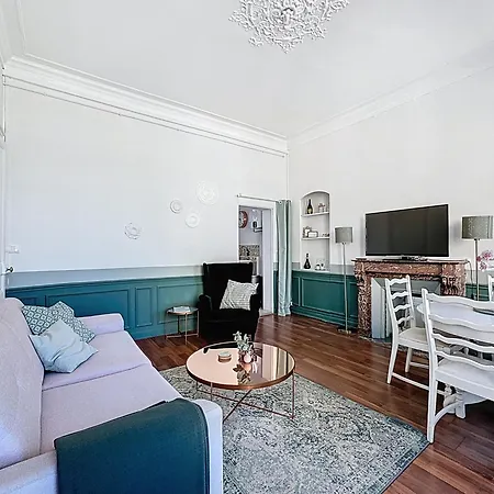 Apartment Le Classique Champenois, Centre Ville, Proche Cathedrale *