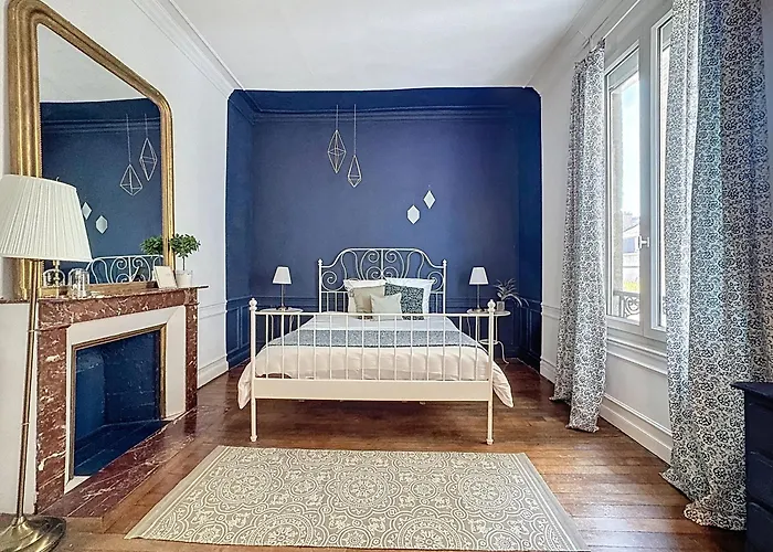 Le Classique Champenois, Centre Ville, Proche Cathedrale *