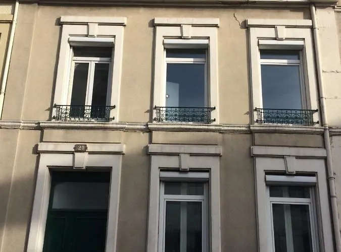 Apartment Le Classique Champenois, Centre Ville, Proche Cathedrale Reims